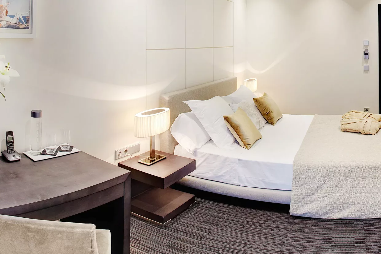 Double-Standard-Suite_2