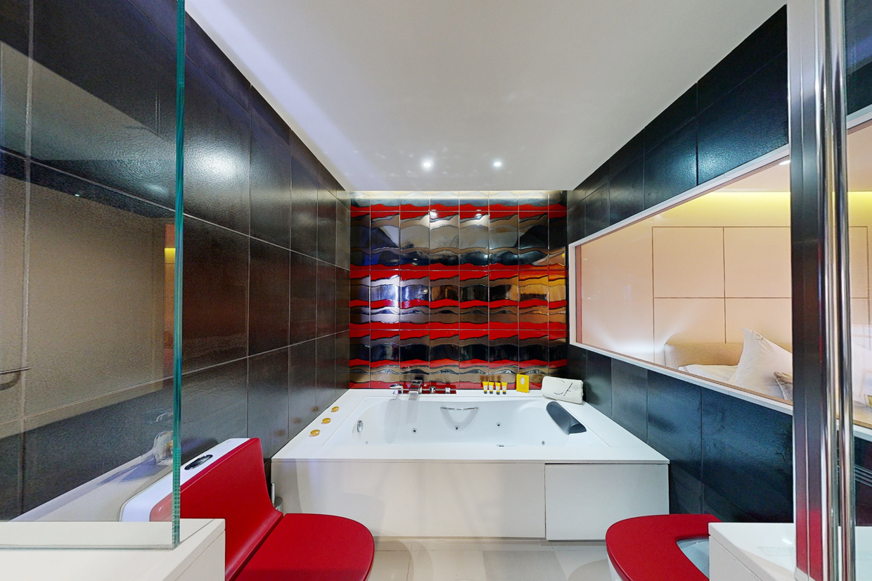 Double-Suite_3
